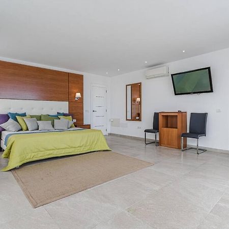 Villa Riviera De 4 Dormitorios Con Piscina. Costa Adeje Dış mekan fotoğraf
