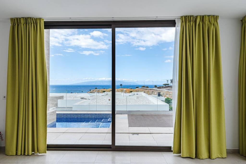 Villa Riviera De 4 Dormitorios Con Piscina. Costa Adeje Dış mekan fotoğraf